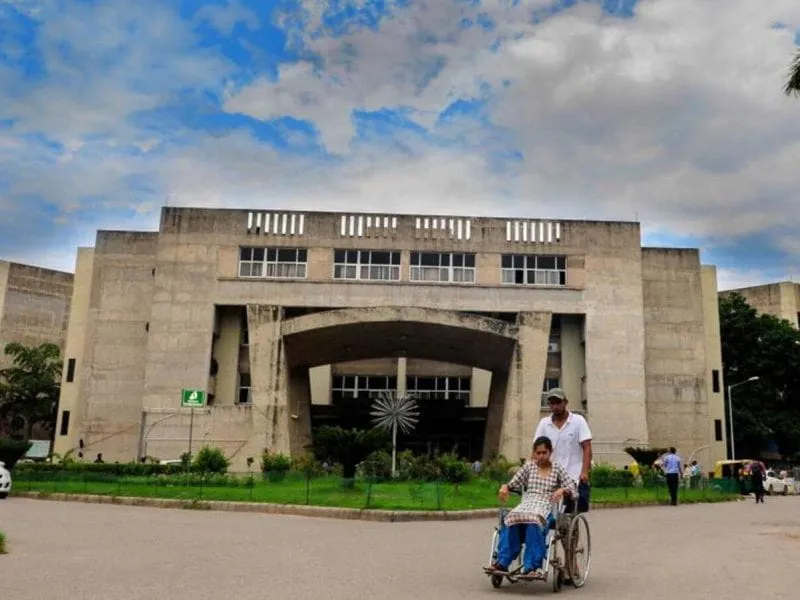 Top Public Hospitals for Affordable and Advanced Treatment