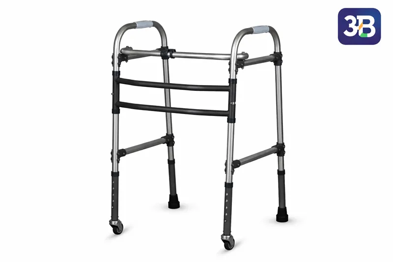 Commode Wheelchair vs Normal Wheelchair